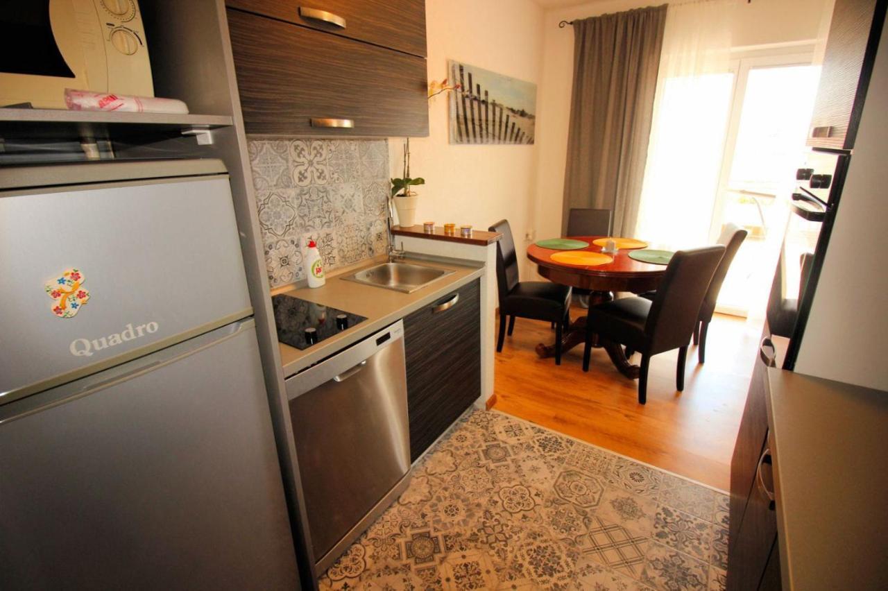 House Dragica Appartement Novi Vinodolski Buitenkant foto